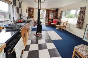 PROMENADE WAY- click for photo gallery